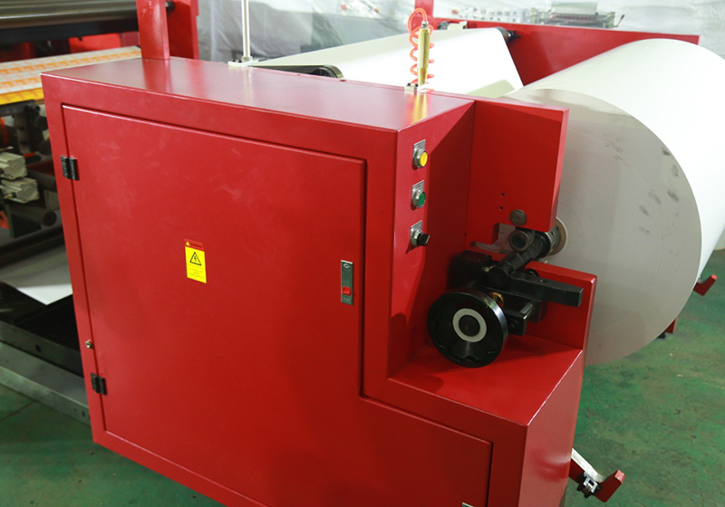 GPPE-Landscape-Paper-Semi-automatic-Surface-Rewinder