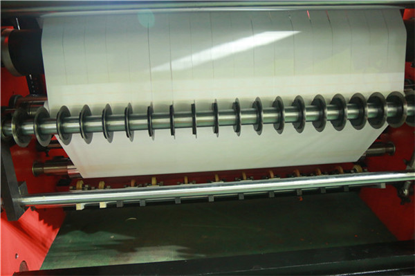 GPPE-Semi-Automatic-Slitter-Machine